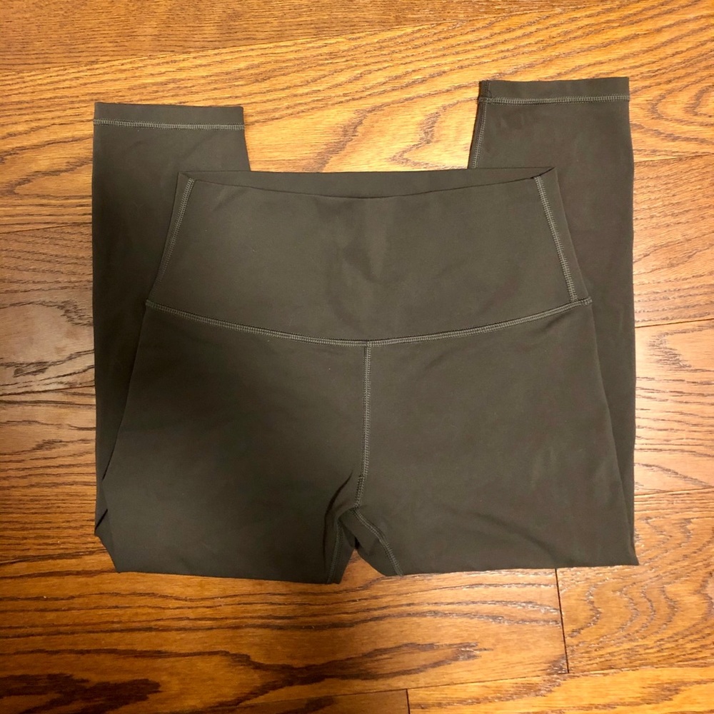 Colorvalue Classic 2.0 Capri Legging Olive Green M